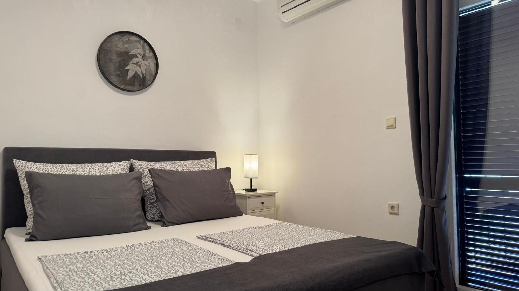 Apartments Ein Haus In Der Sonne 马林斯卡 外观 照片