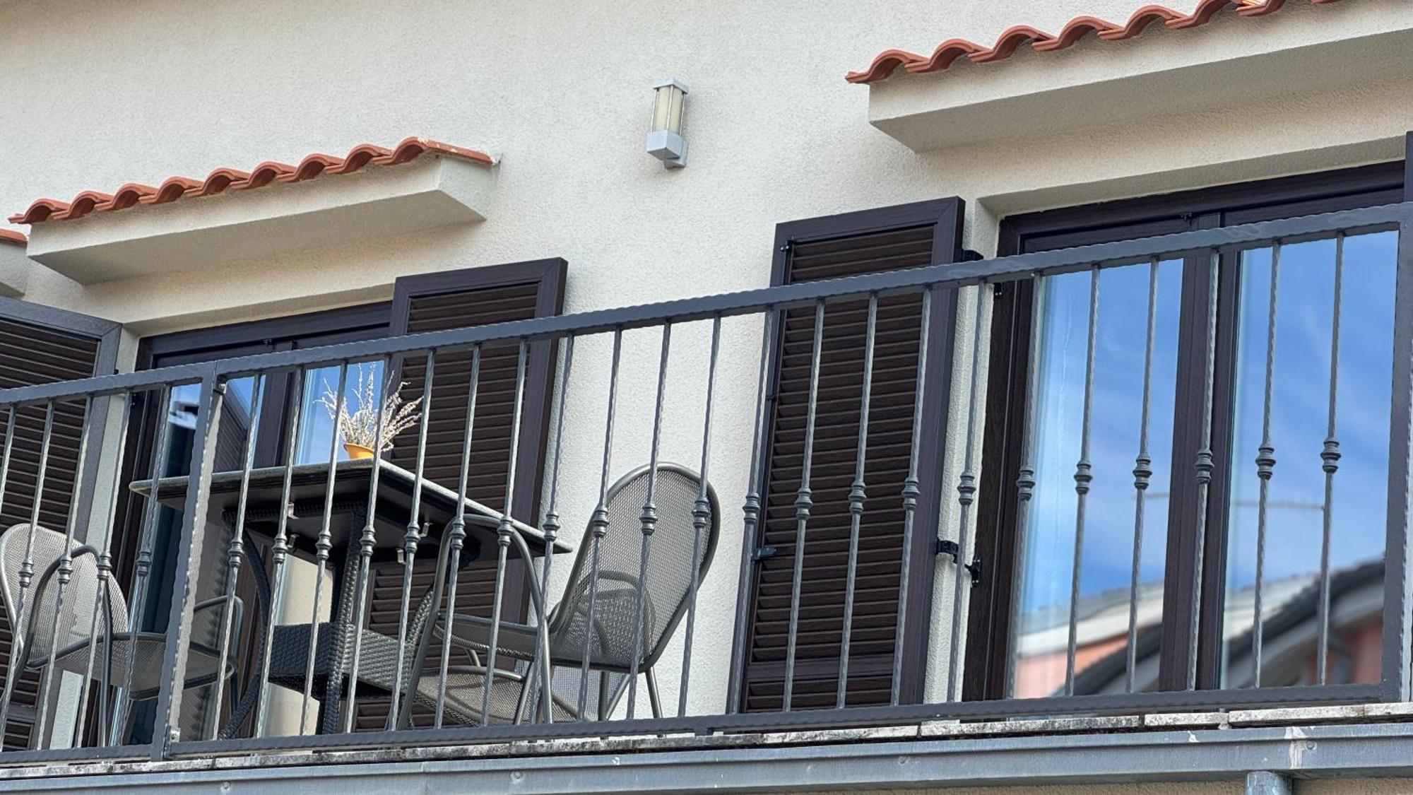 Apartments Ein Haus In Der Sonne 马林斯卡 客房 照片